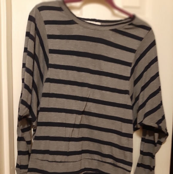 Long sleeve top - Picture 1 of 1